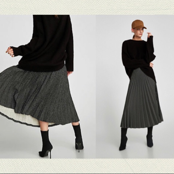 Zara Dresses & Skirts - ZARA WOMAN Polka Dot Pleated Midi Skirt NWT M